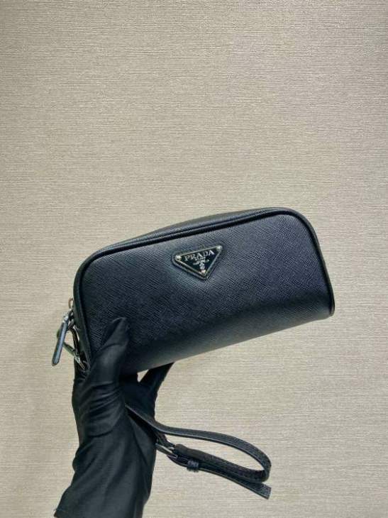 Picture of Prada Handbags _SKUfw226622069fw
